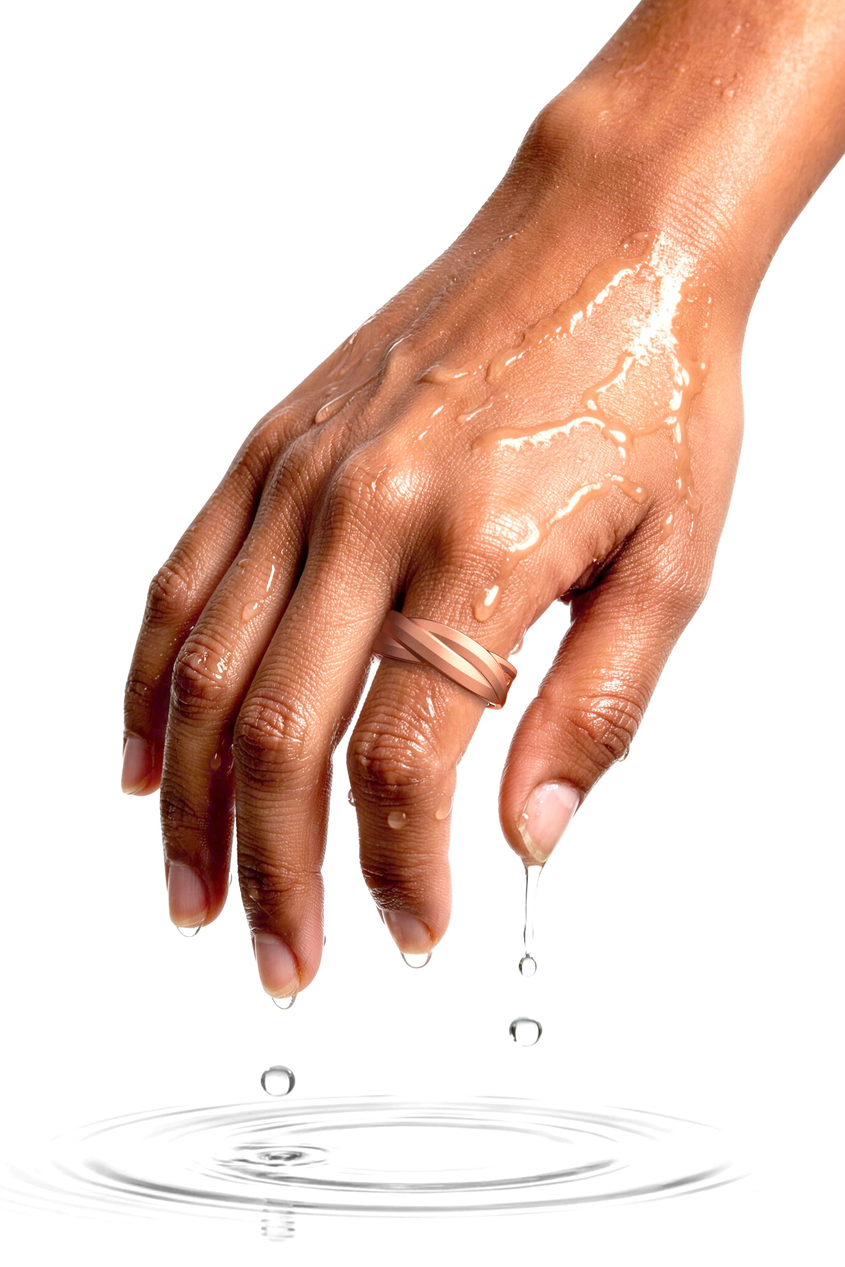 Glorify Ring under running water
